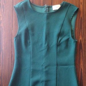 ❗️DONATING 8/31❗️Green Everly dress